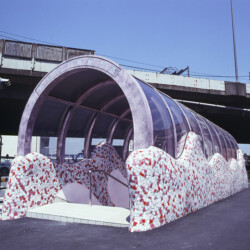 クラッシュタイル品川区勝島地下道-00