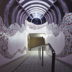 クラッシュタイル品川区勝島地下道-01